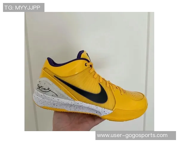 库兹马分享新赛季角色定位强调持球突破与传球选择的重要性